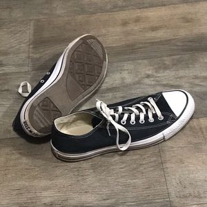 black converse size 11 mens